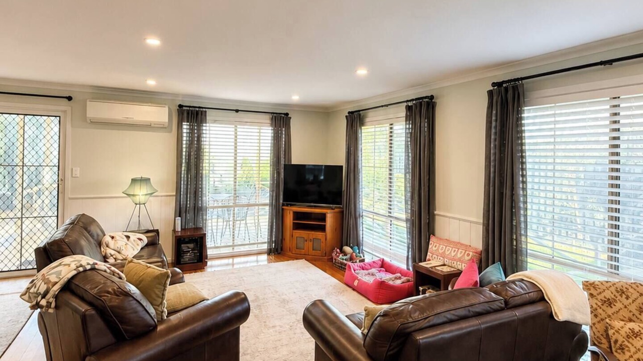 Photo of Livingroom in Coronet Bay