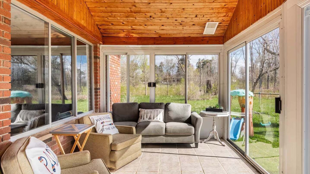 Photo of Livingroom in Holly