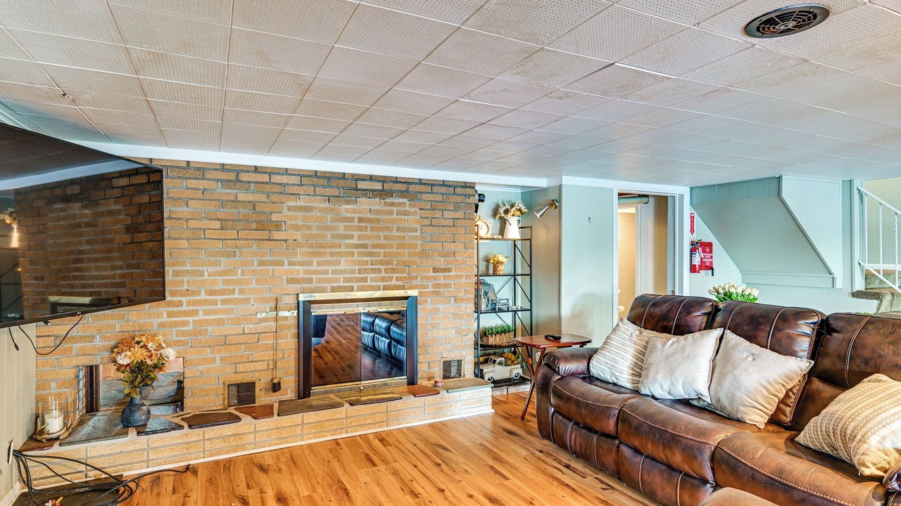 Photo of Livingroom in Battle Creek