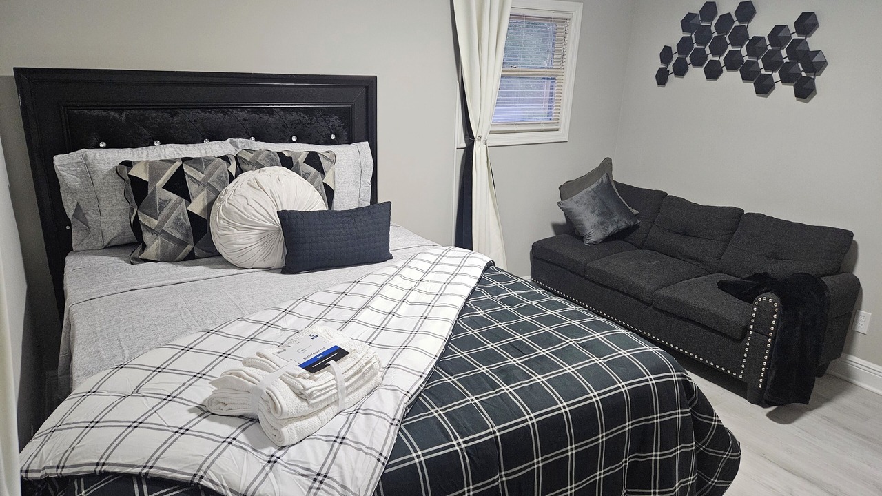 Photo of Bedroom in Calumet City
