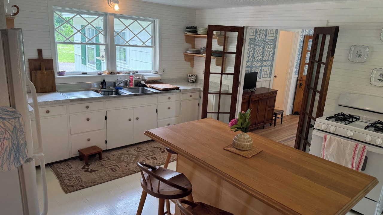 Photo of Kitchen in Forest Beach