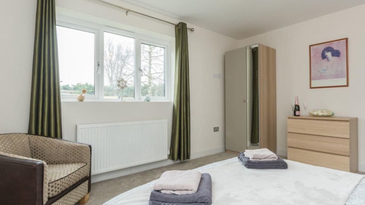 Photo of Bedroom in Henley-in-Arden