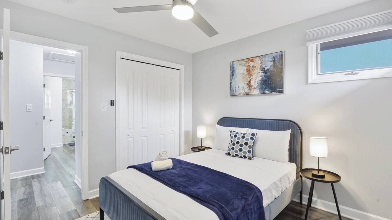 Photo of Bedroom in Clarendon Hills