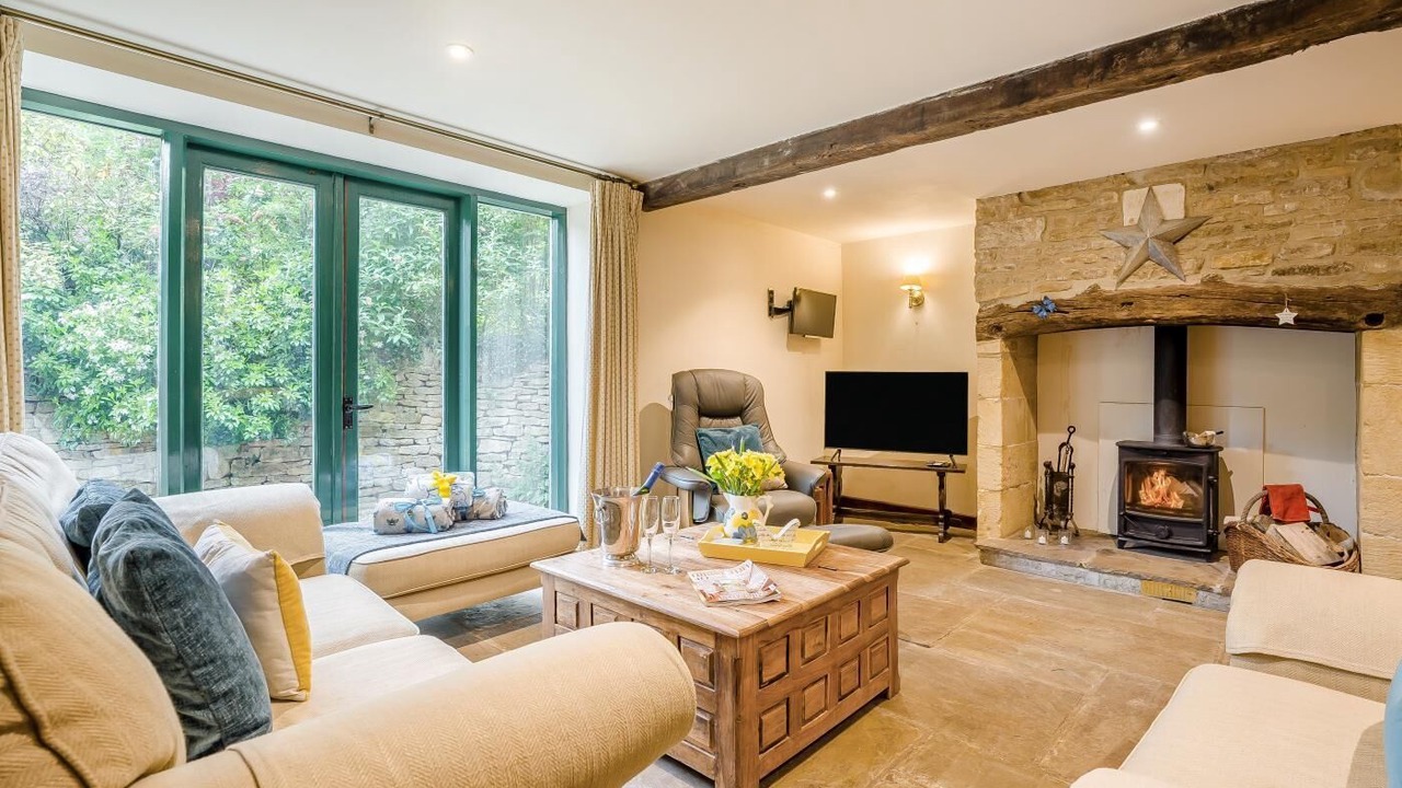 Photo of Livingroom in Elkstone
