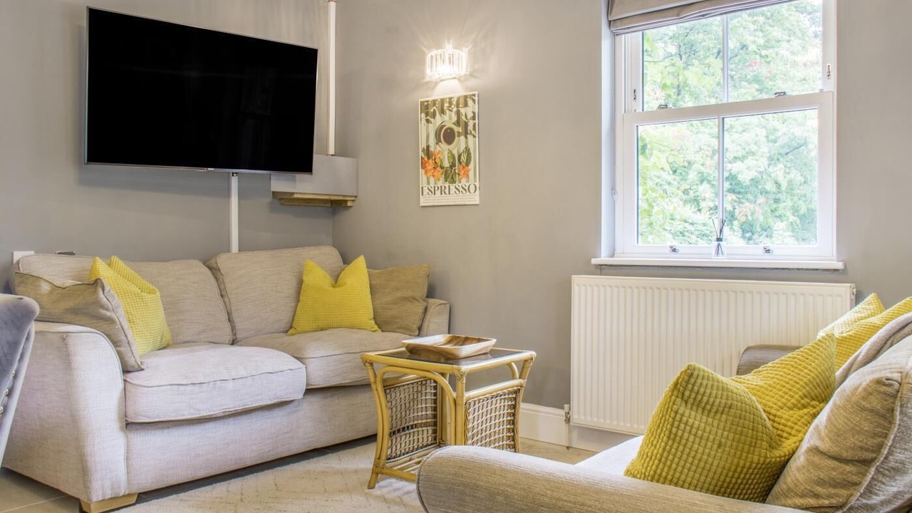 Photo of Livingroom in Frocester