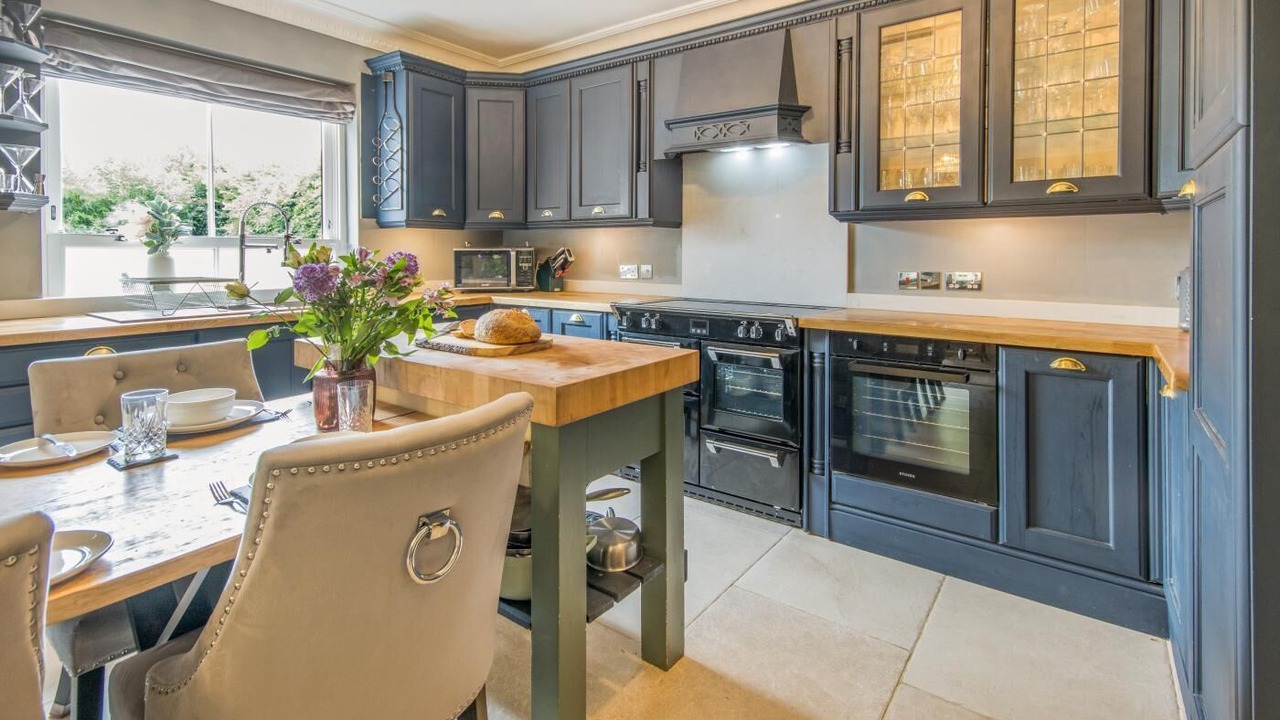 Photo of Kitchen in Frocester