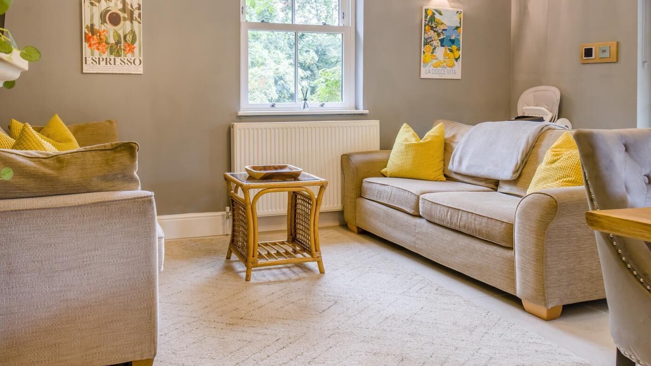 Photo of Livingroom in Frocester