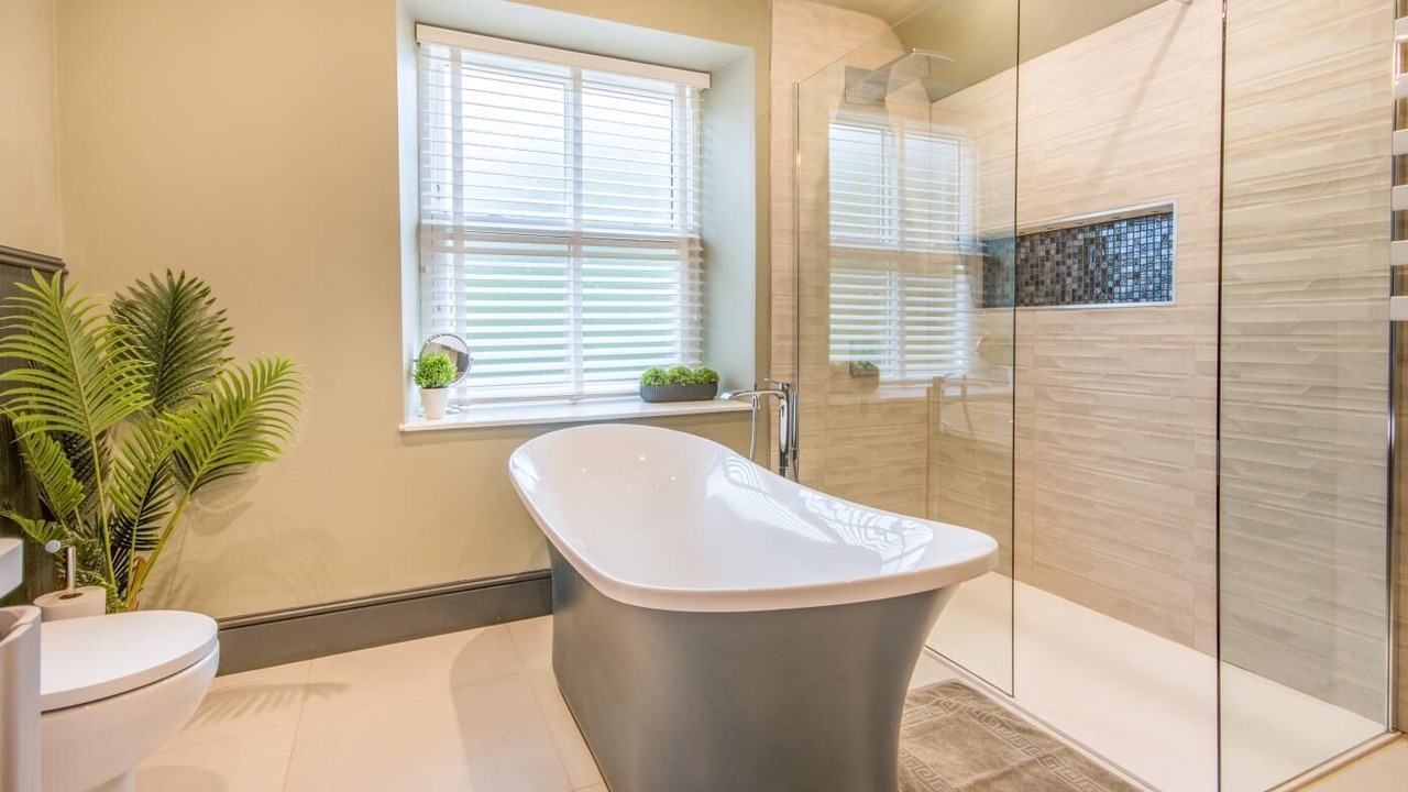 Photo of Bathroom in Frocester