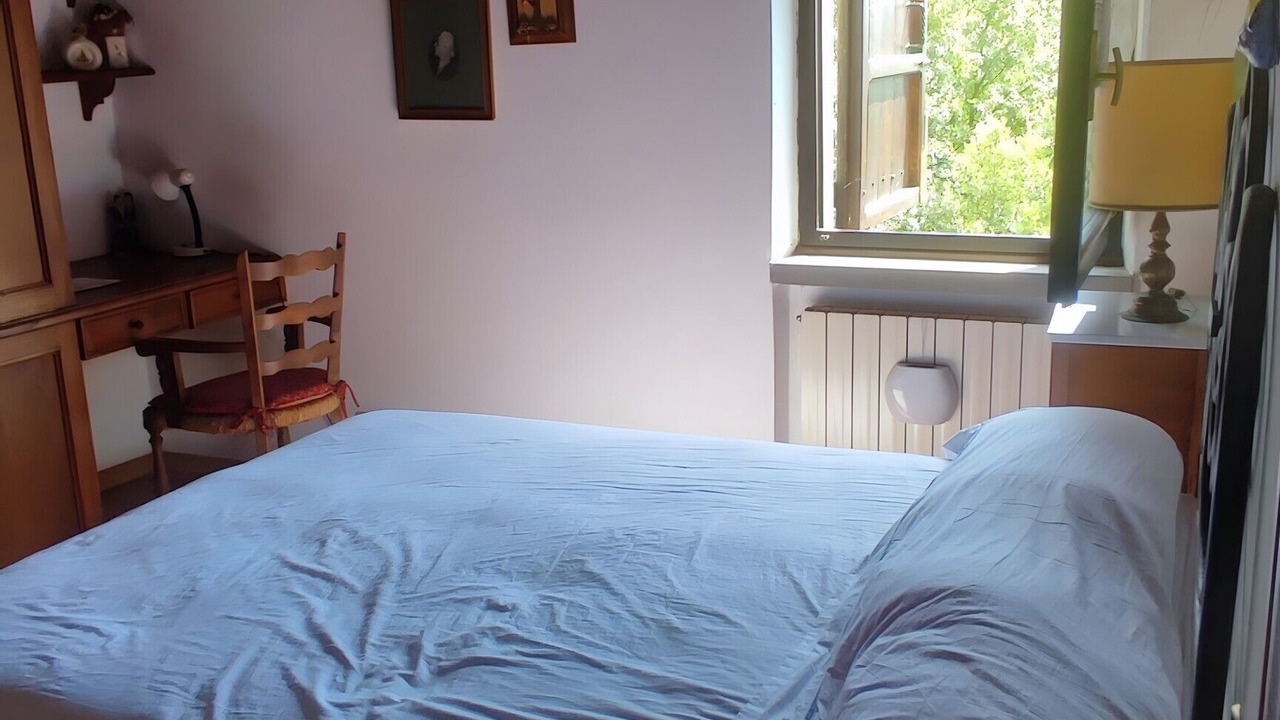 Photo of Bedroom in Colonnata