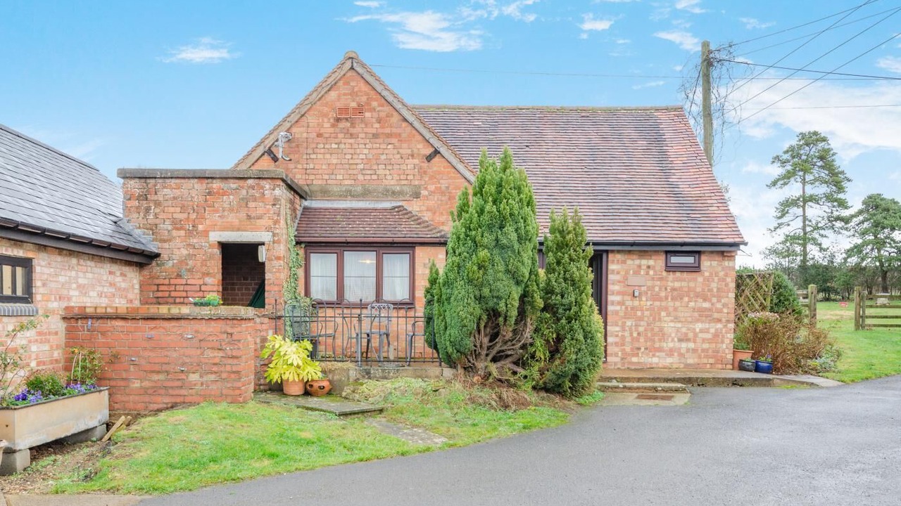 Photo of Outdoor in Quedgeley