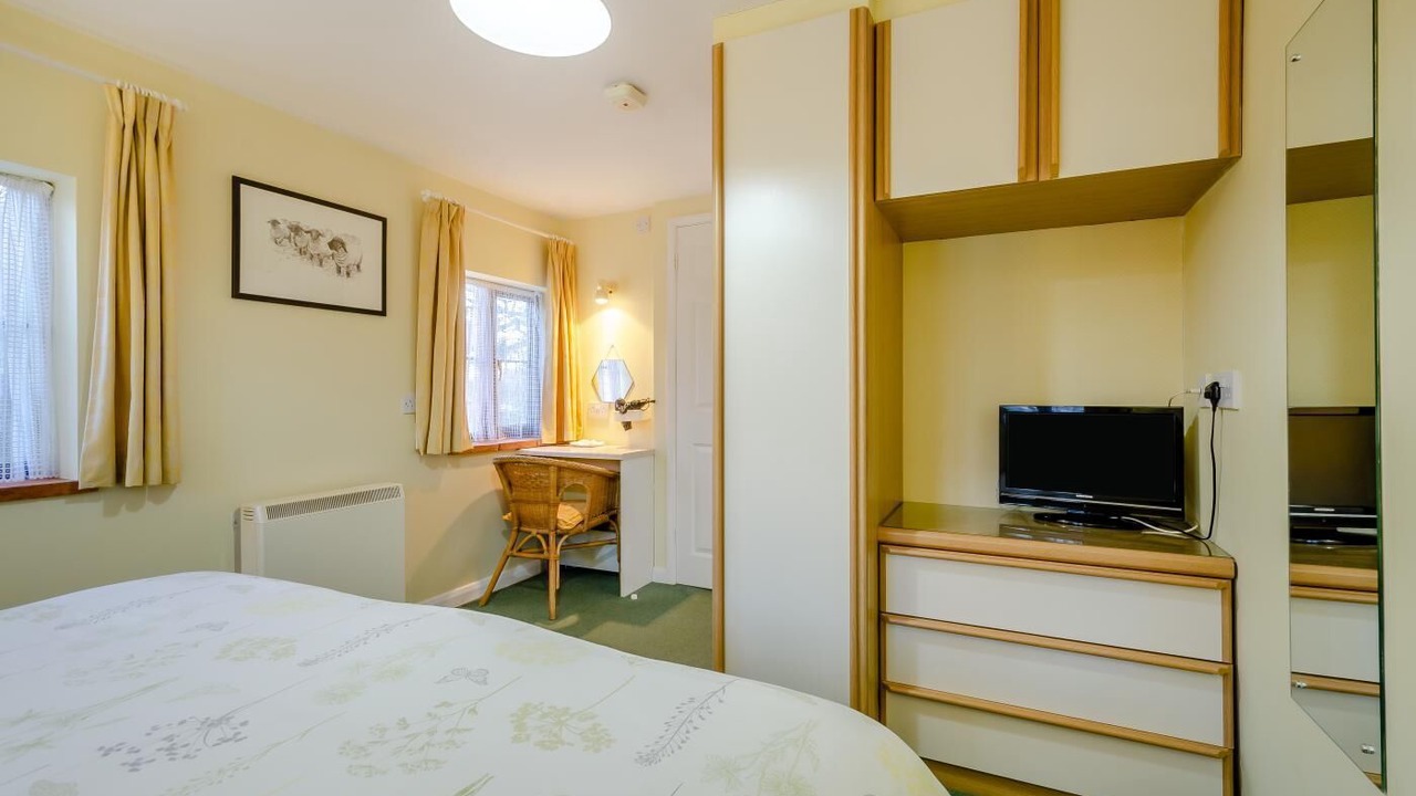 Photo of Bedroom in Quedgeley