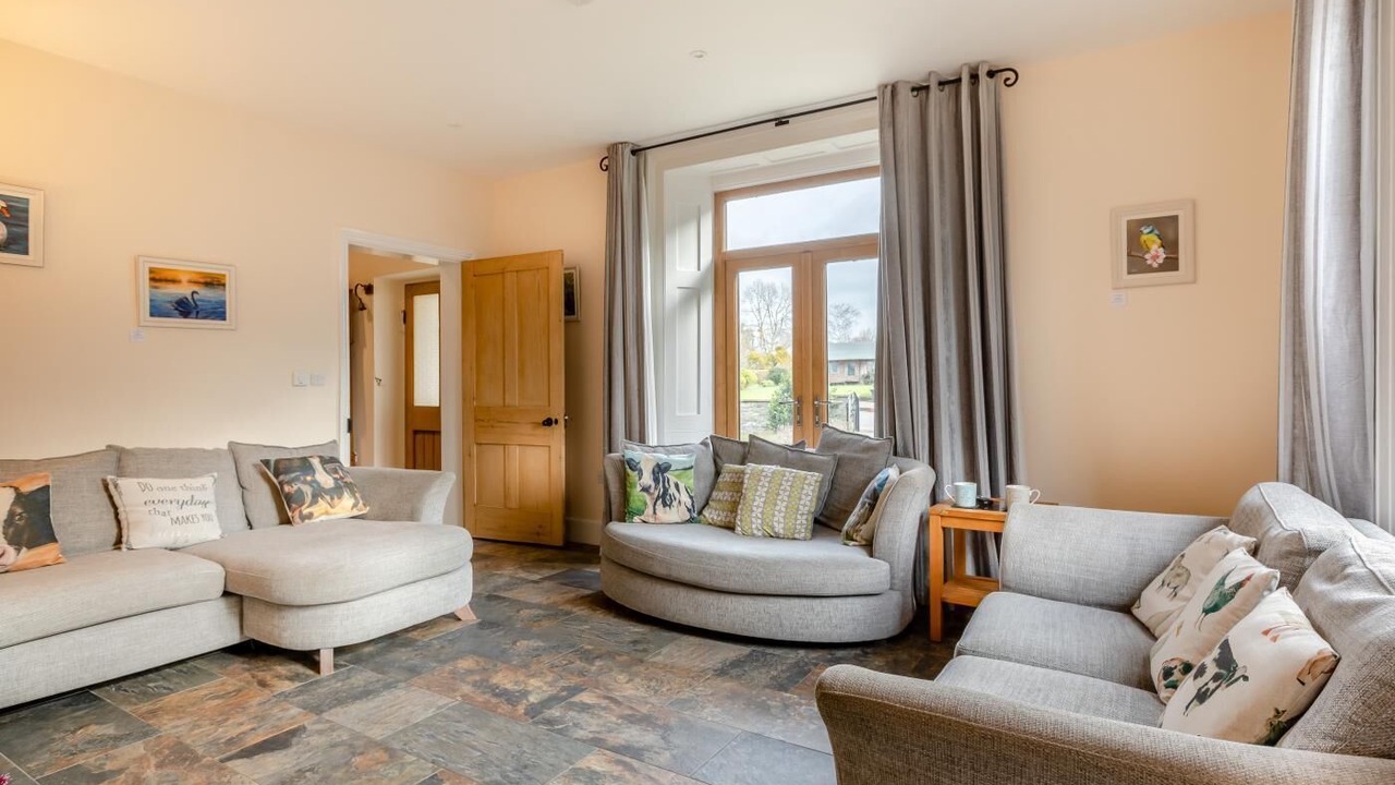 Photo of Livingroom in West Pennard