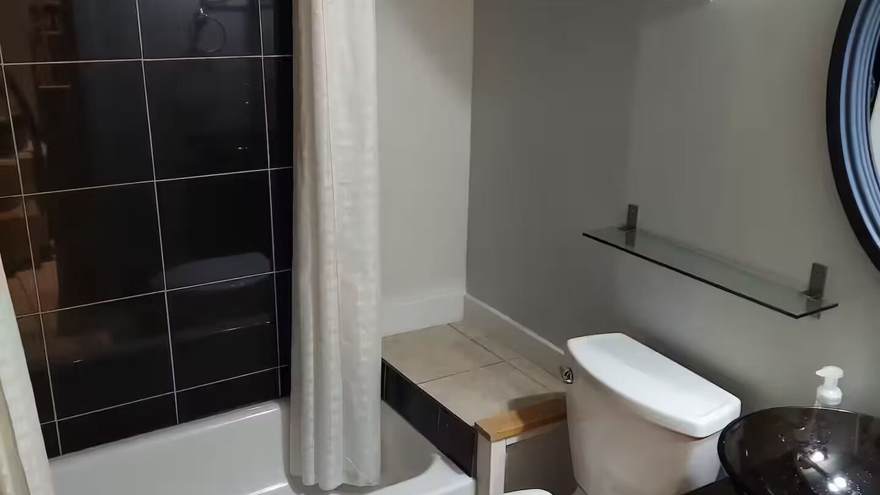 Photo of Bathroom in Hyde Park