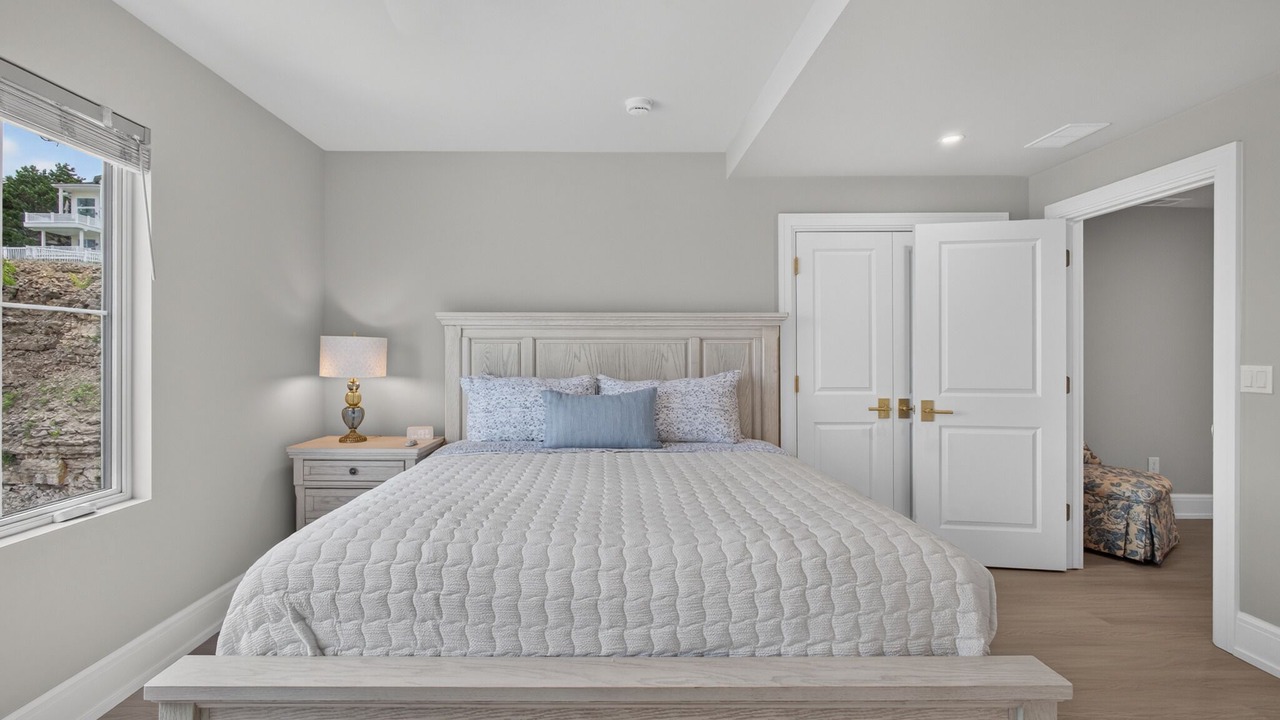 Photo of Bedroom in Bay Harbor
