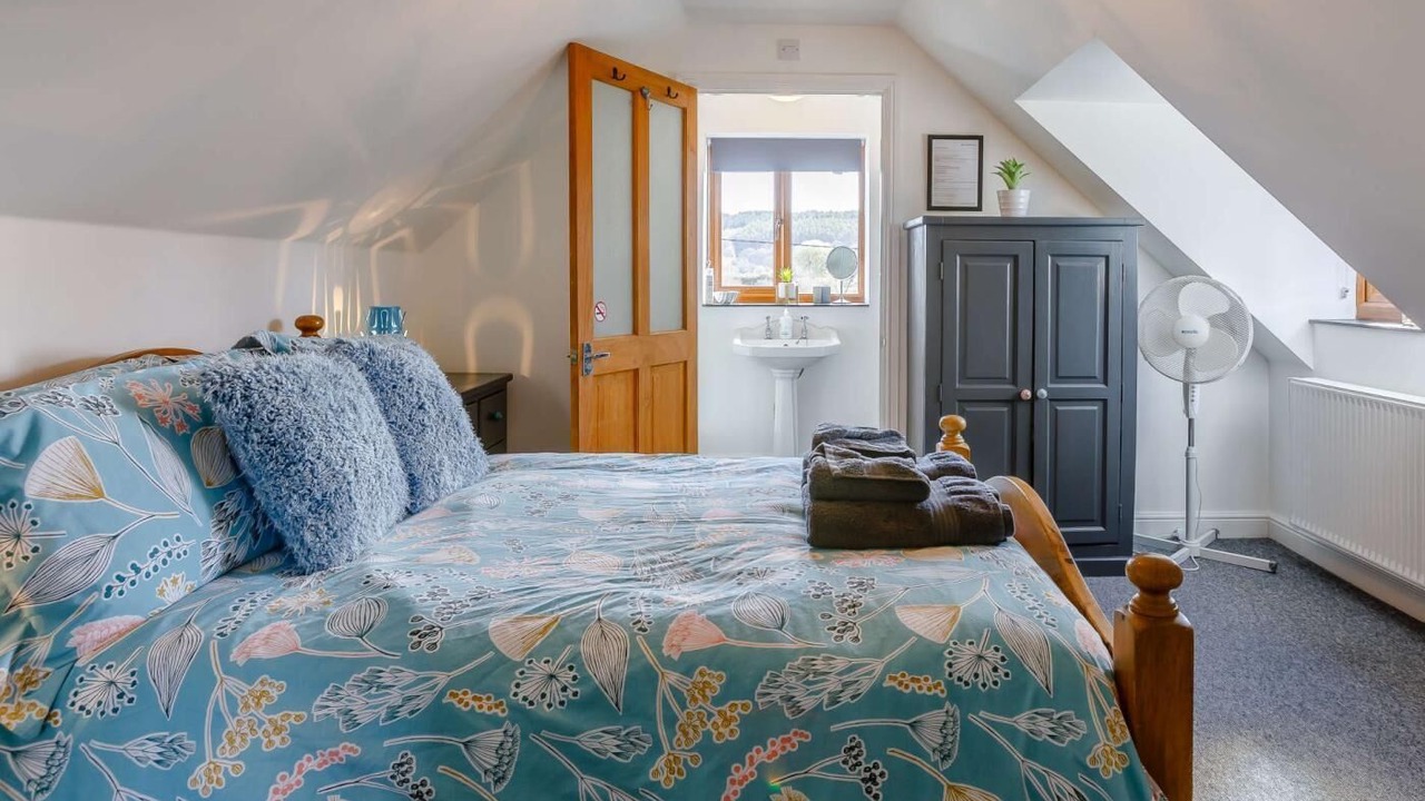 Photo of Bedroom in Whitecroft