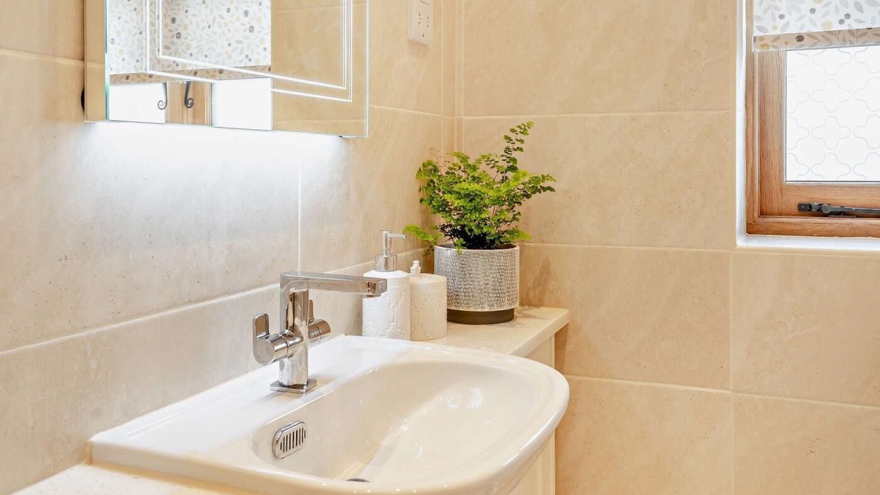 Photo of Bathroom in Chepstow