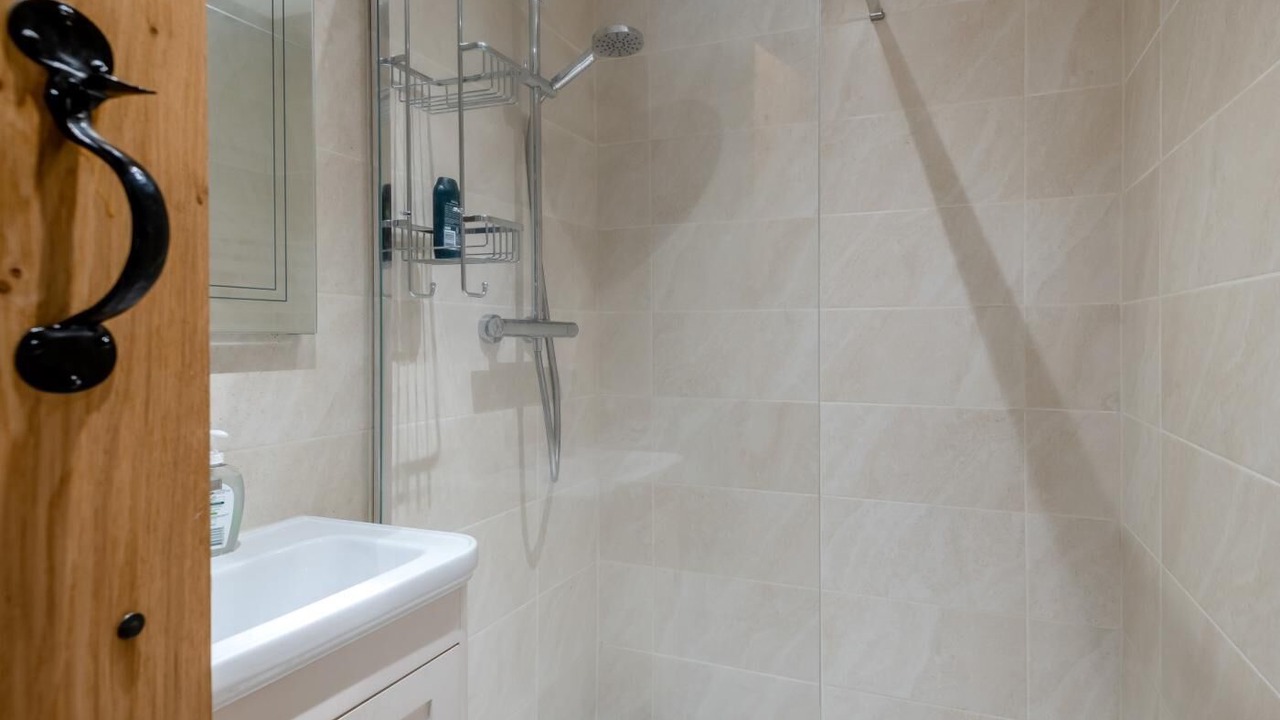 Photo of Bathroom in Chepstow