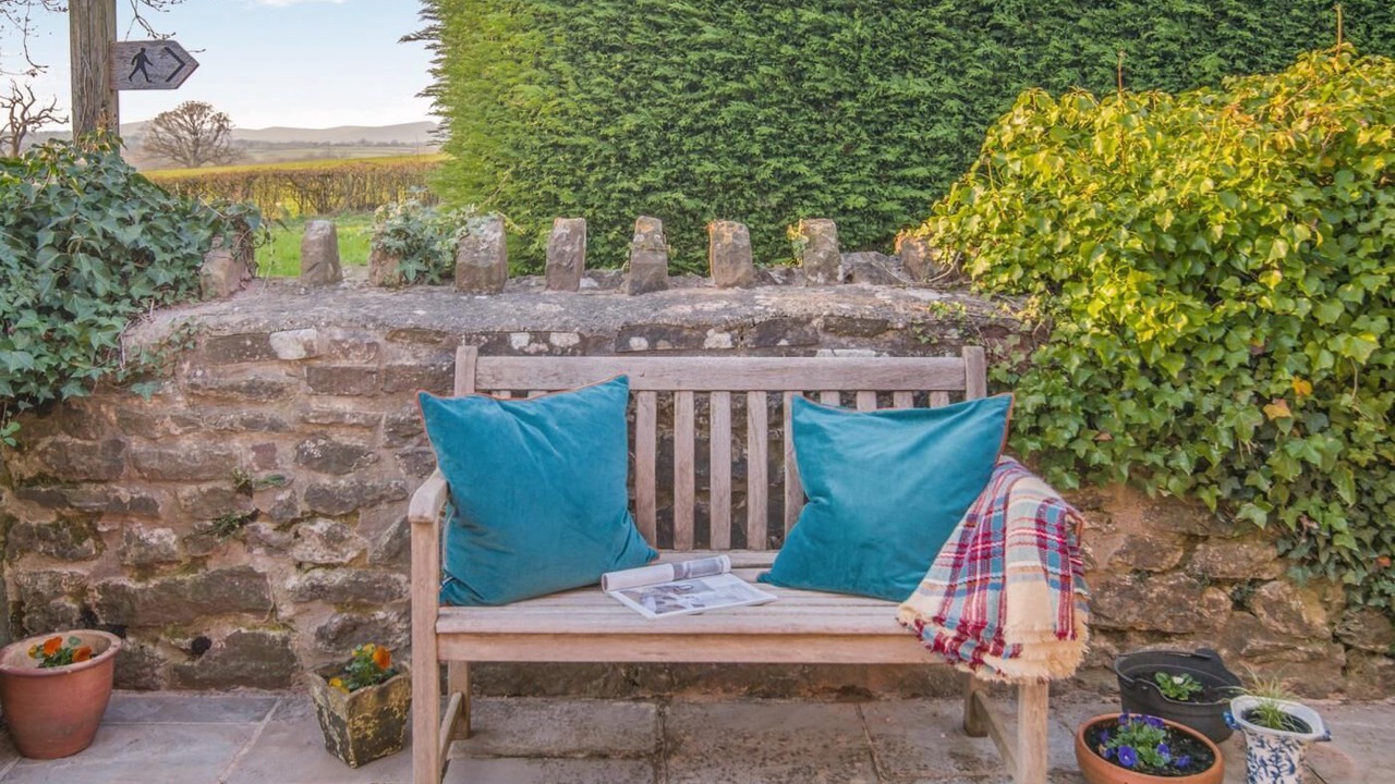 Photo of Patio Balcony in Usk