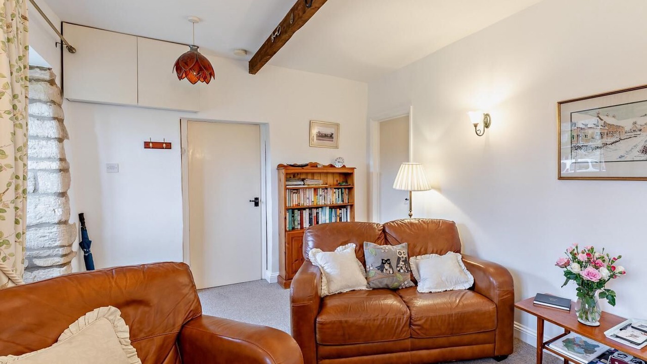 Photo of Livingroom in Rendcomb