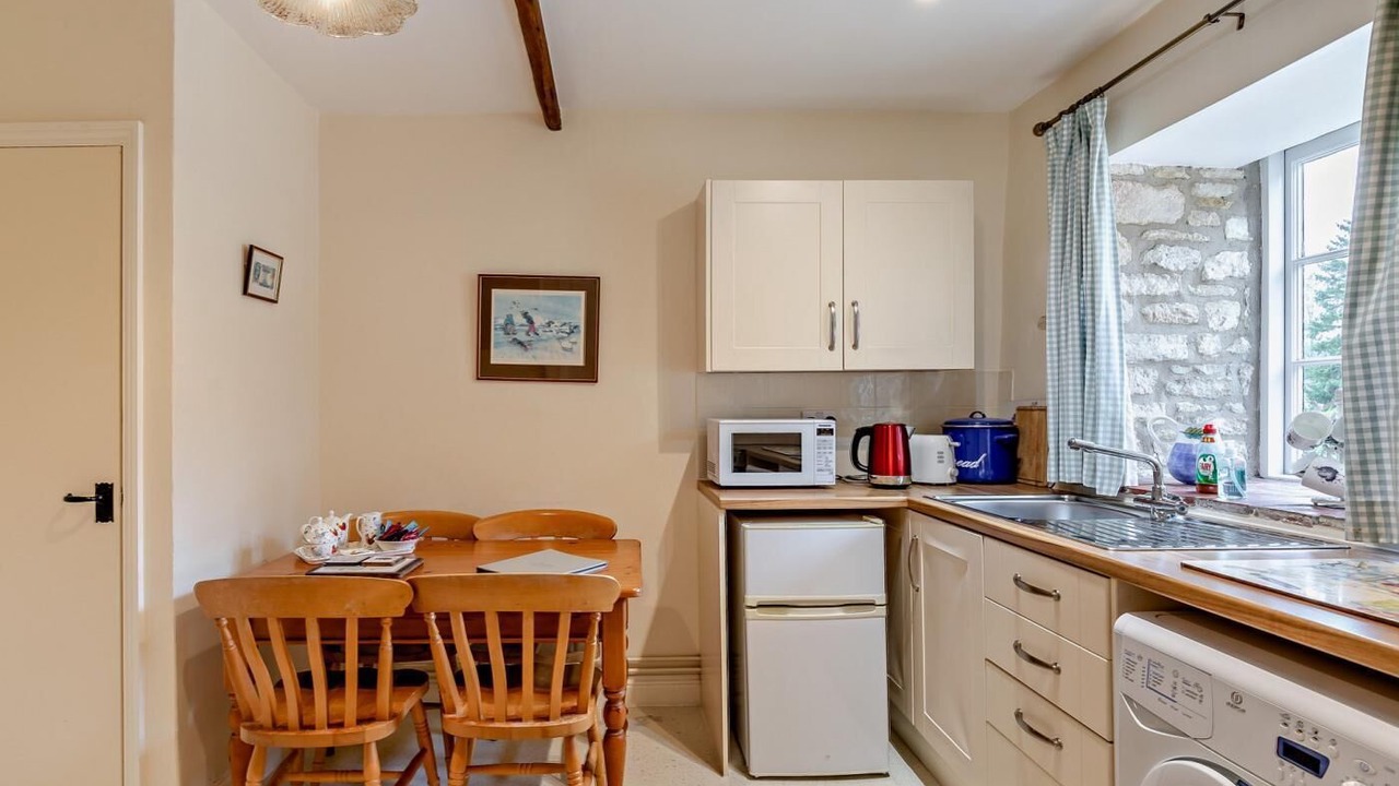 Photo of Kitchen in Rendcomb