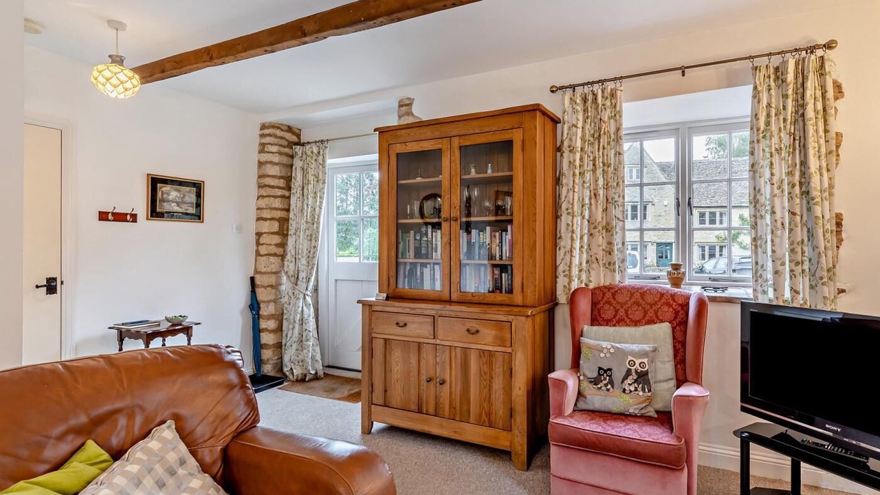 Photo of Livingroom in Rendcomb