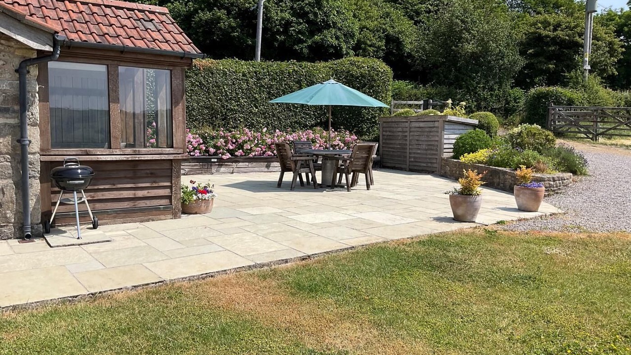 Photo of Outdoor in Compton Martin