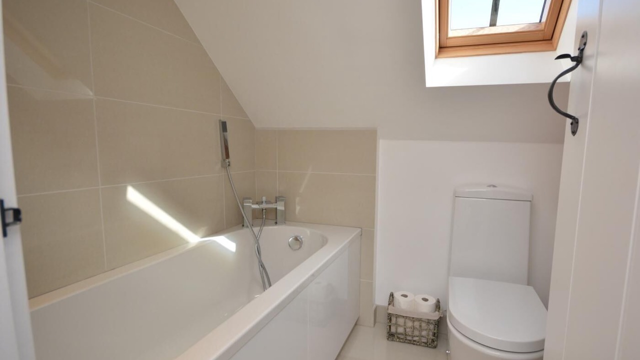 Photo of Bathroom in Compton Martin