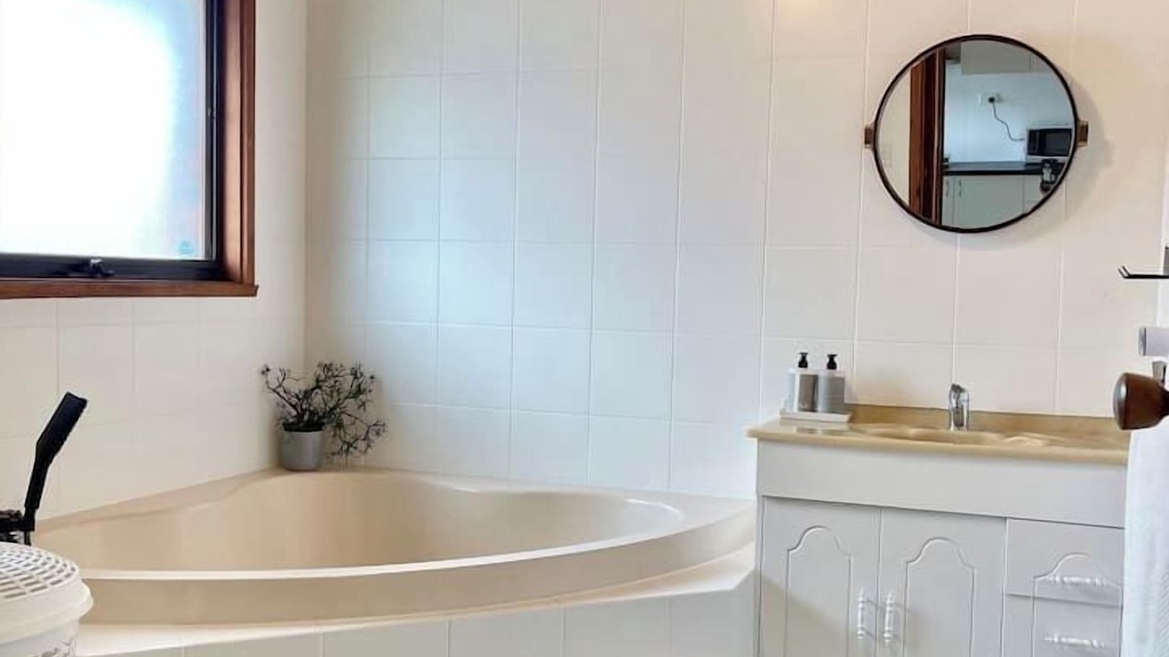 Photo of Bathroom in Narre Warren