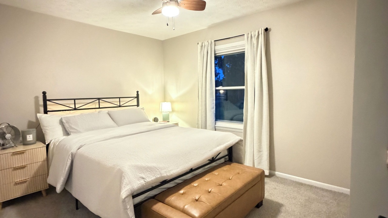 Photo of Bedroom in Whitmore Lake