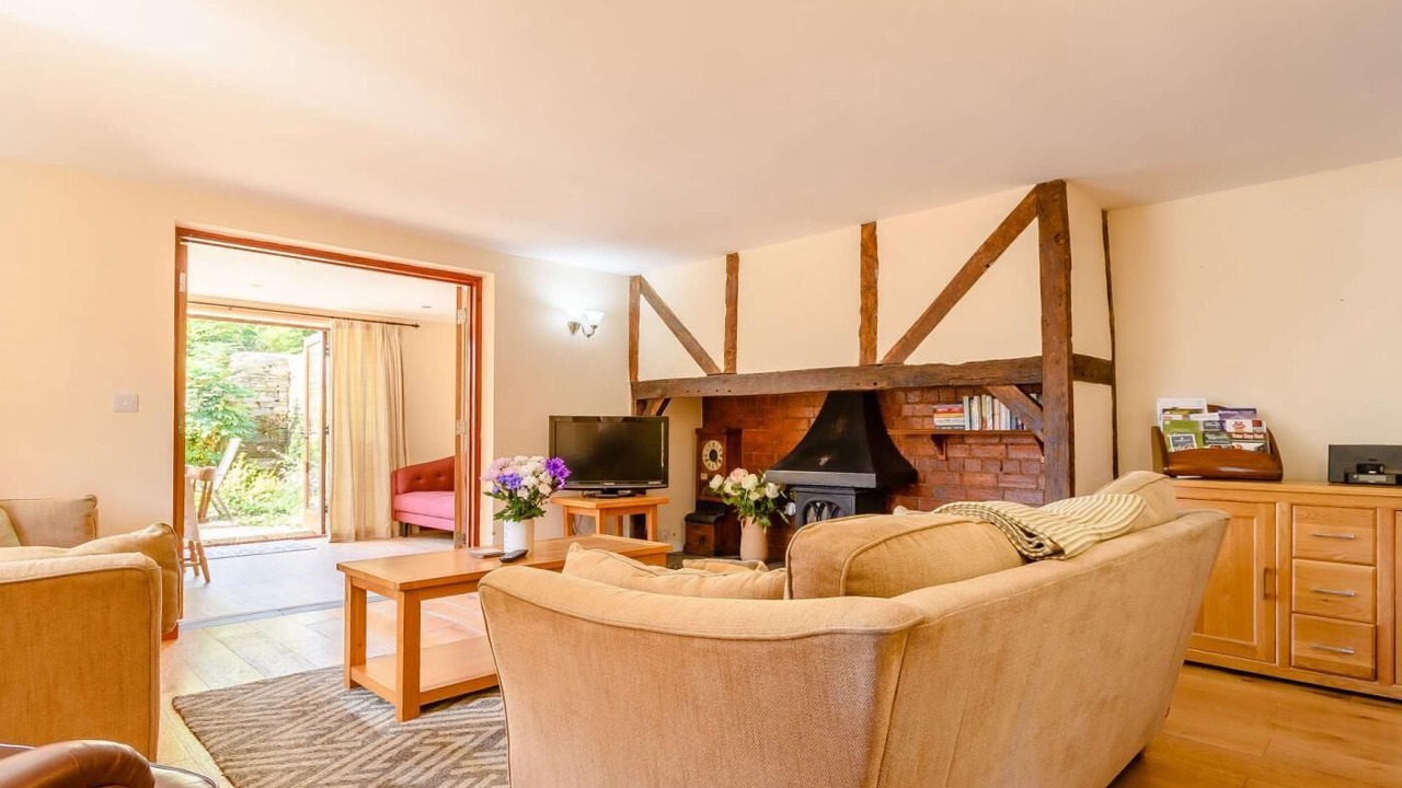 Photo of Livingroom in Bretforton