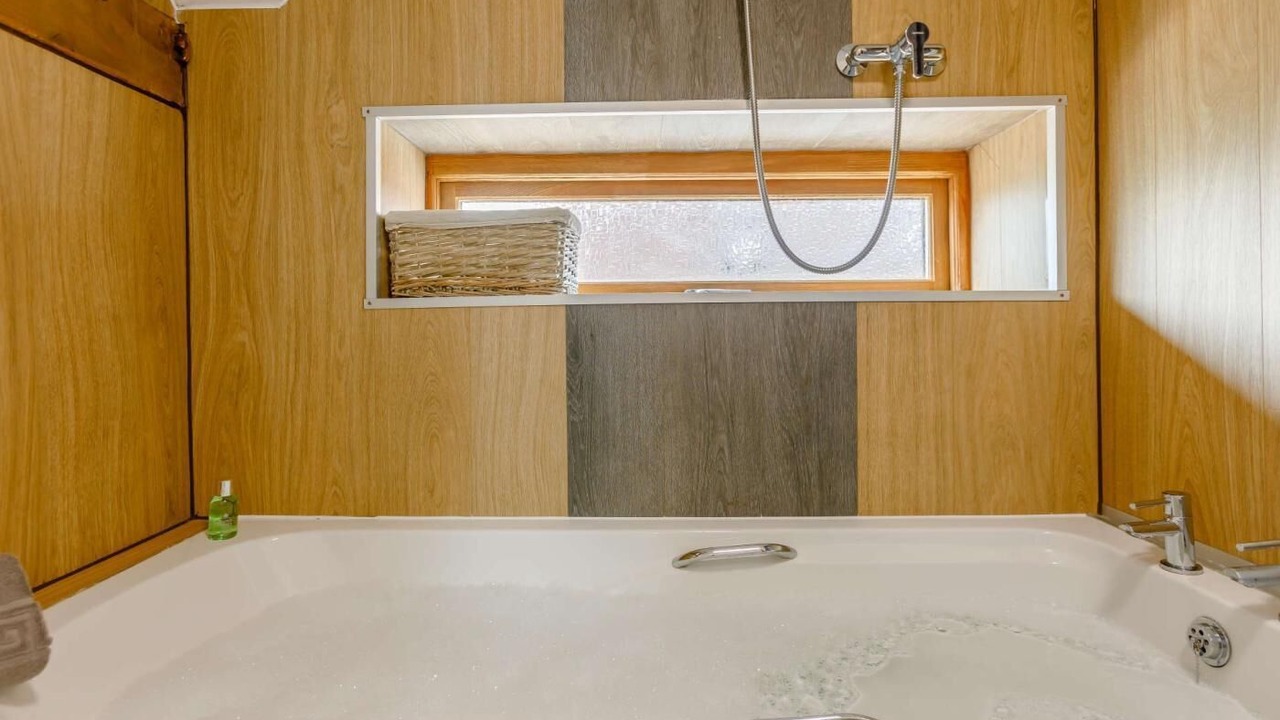 Photo of Bathroom in Eckington