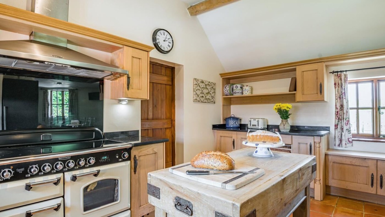 Photo of Kitchen in Tirley