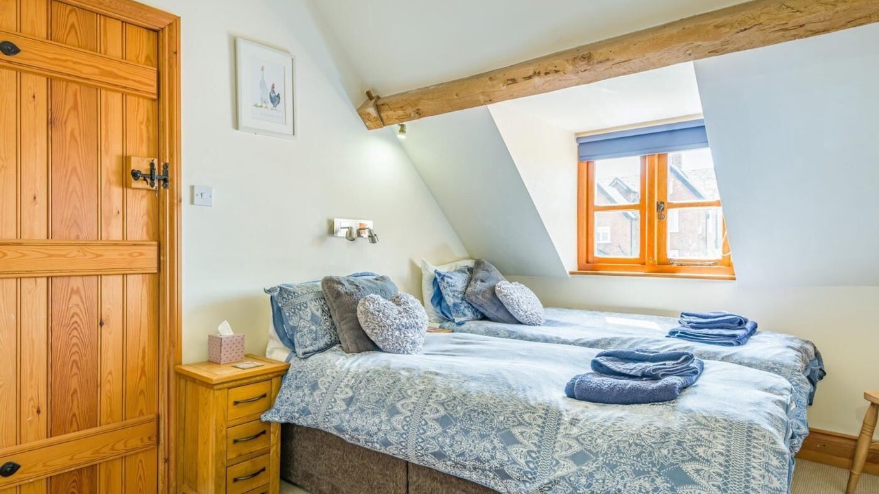 Photo of Bedroom in Tirley