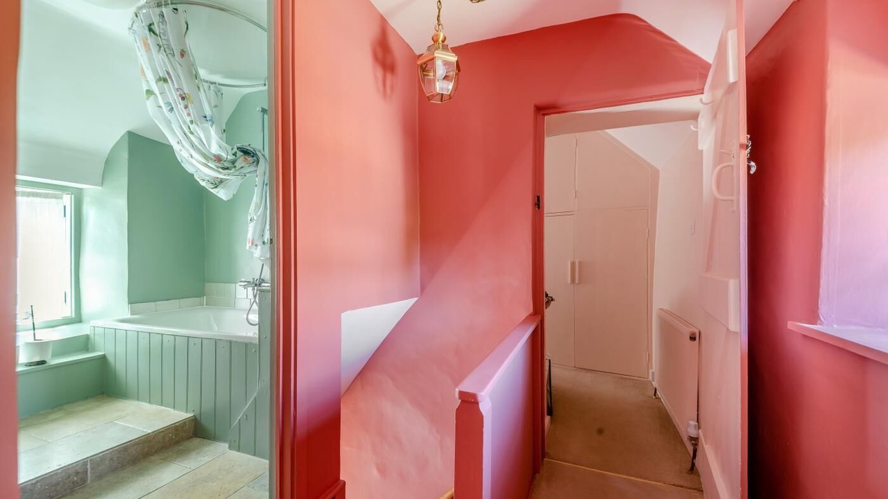 Photo of Bathroom in Lechlade