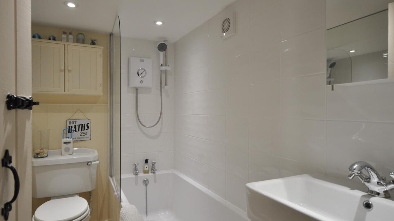 Photo of Bathroom in Whichford