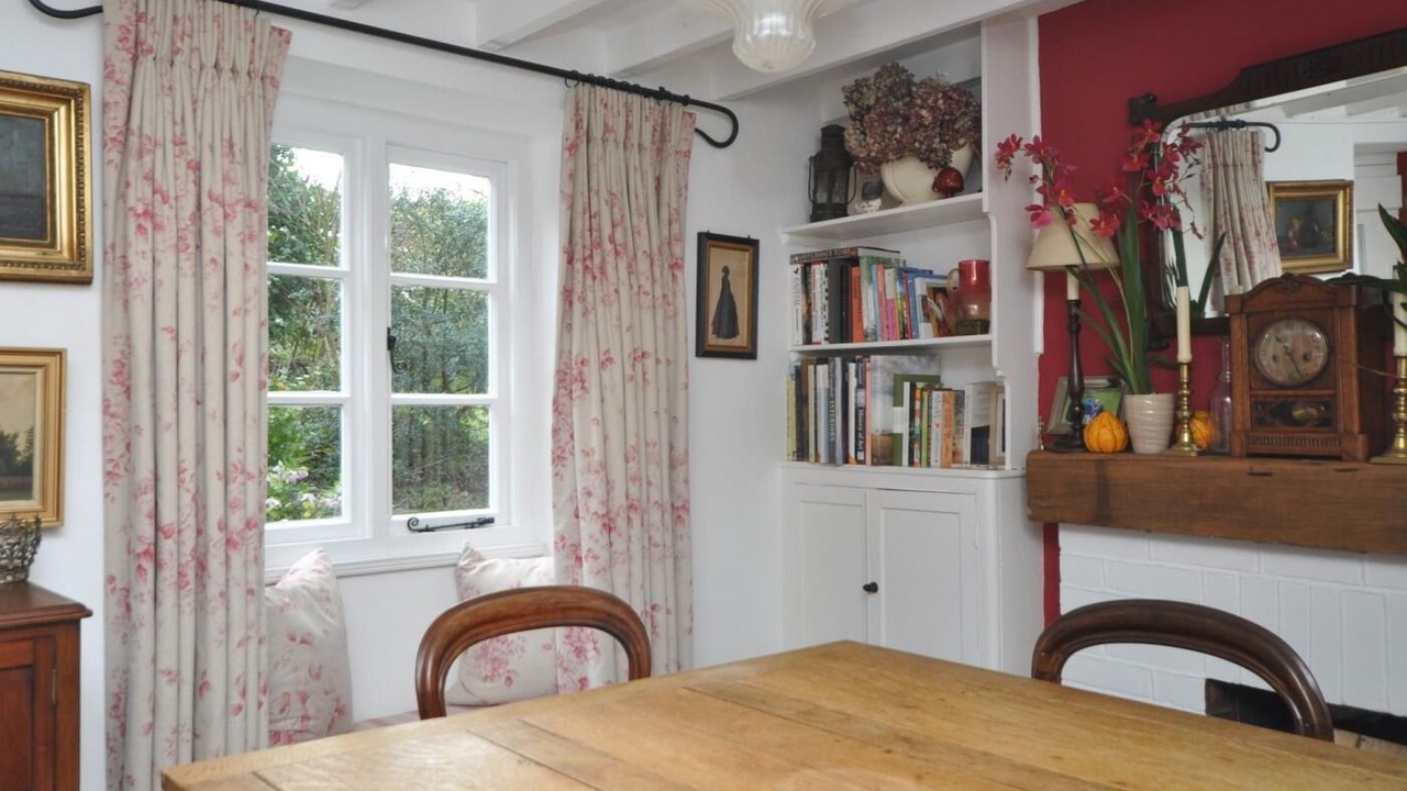 Photo of Bedroom in Whichford