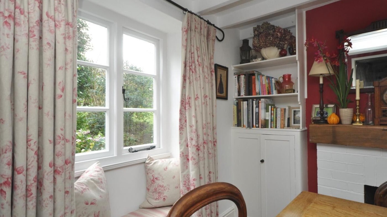 Photo of Bedroom in Whichford