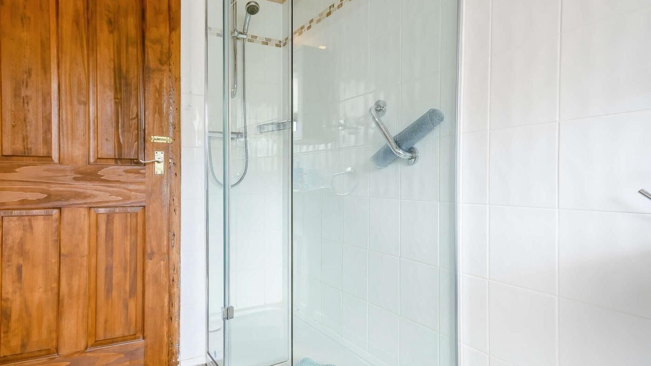 Photo of Bathroom in Bretforton