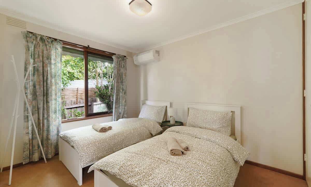 Photo of Bedroom in Surrey Hills