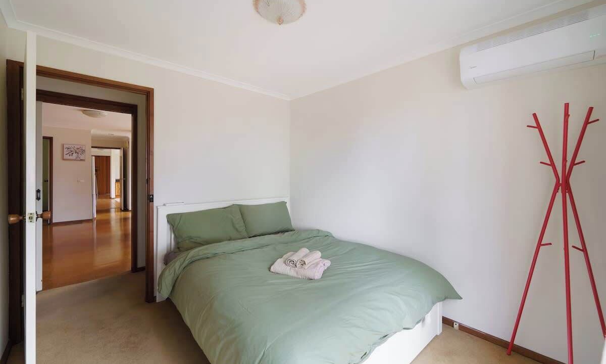 Photo of Bedroom in Surrey Hills