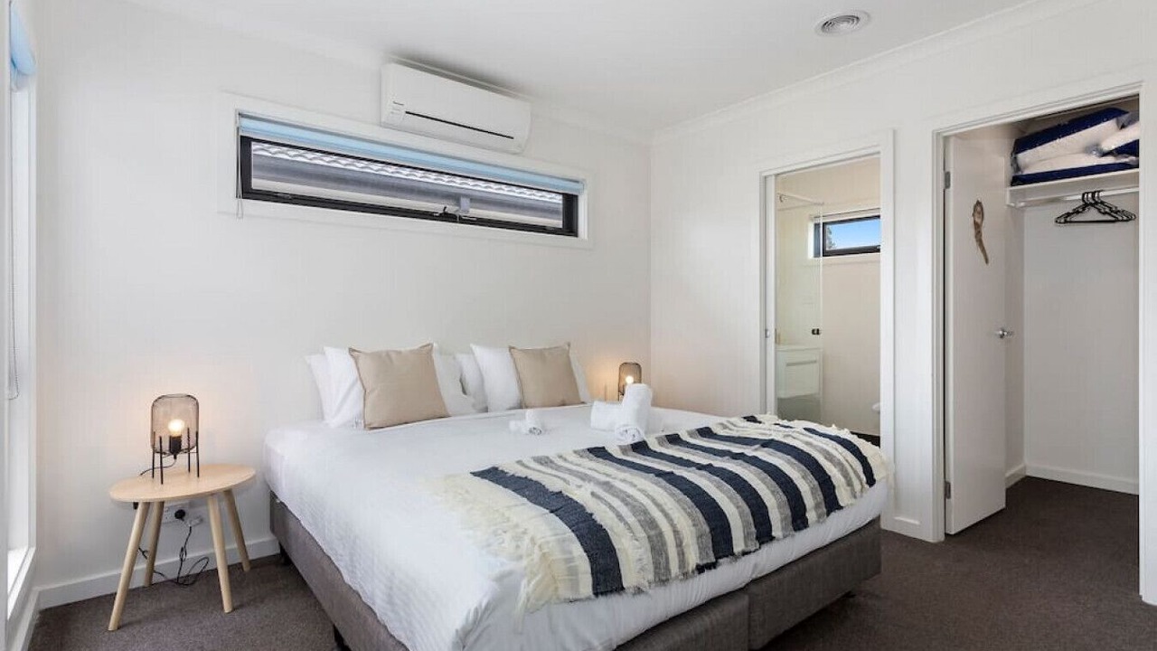 Photo of Bedroom in Clayton South