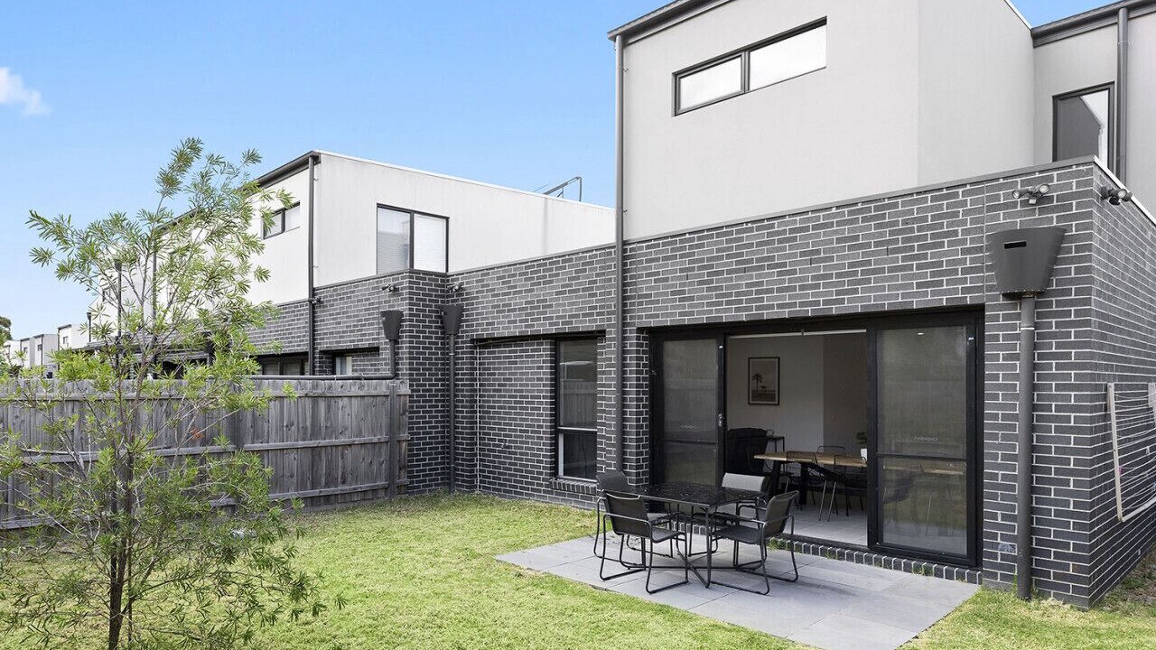 Photo of Outdoor in Clayton South