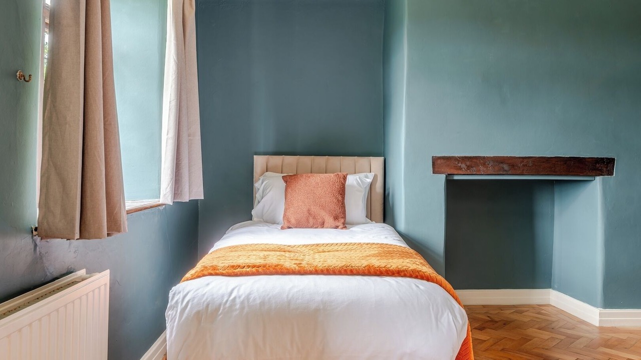 Photo of Bedroom in Keynsham