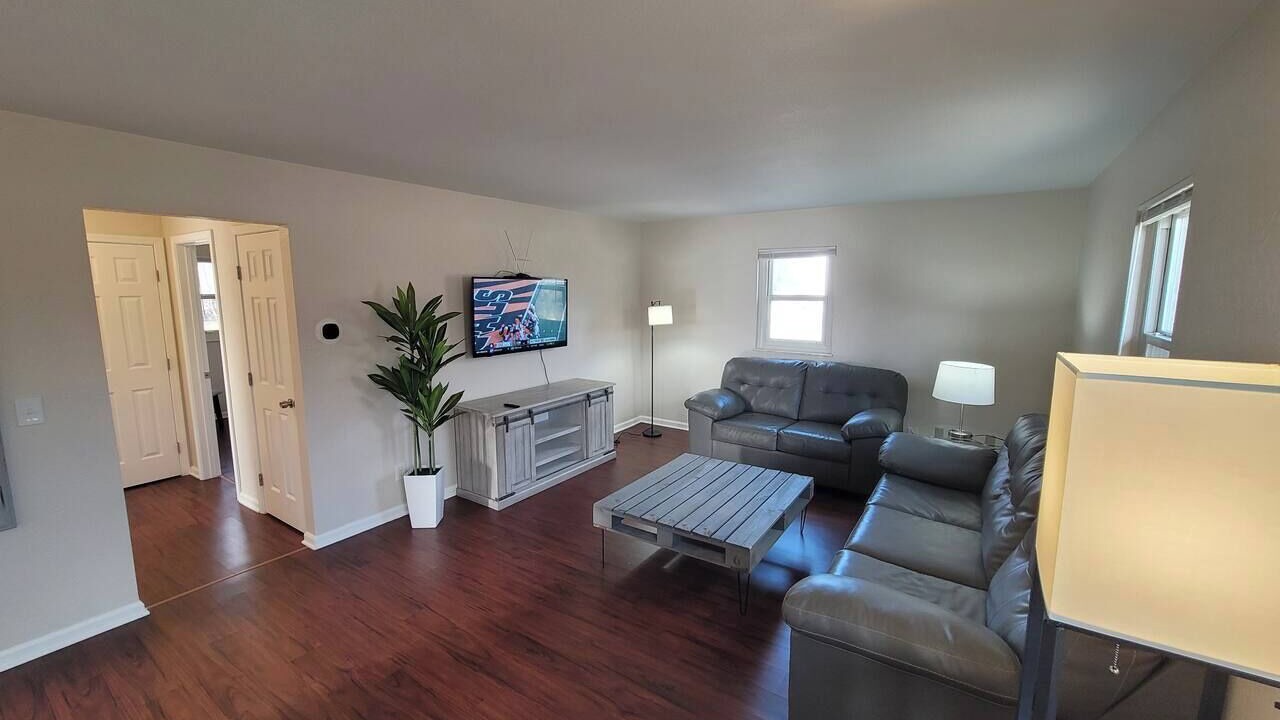 Photo of Livingroom in Rossford