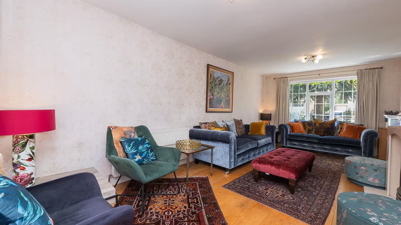 Photo of Livingroom in Bathford