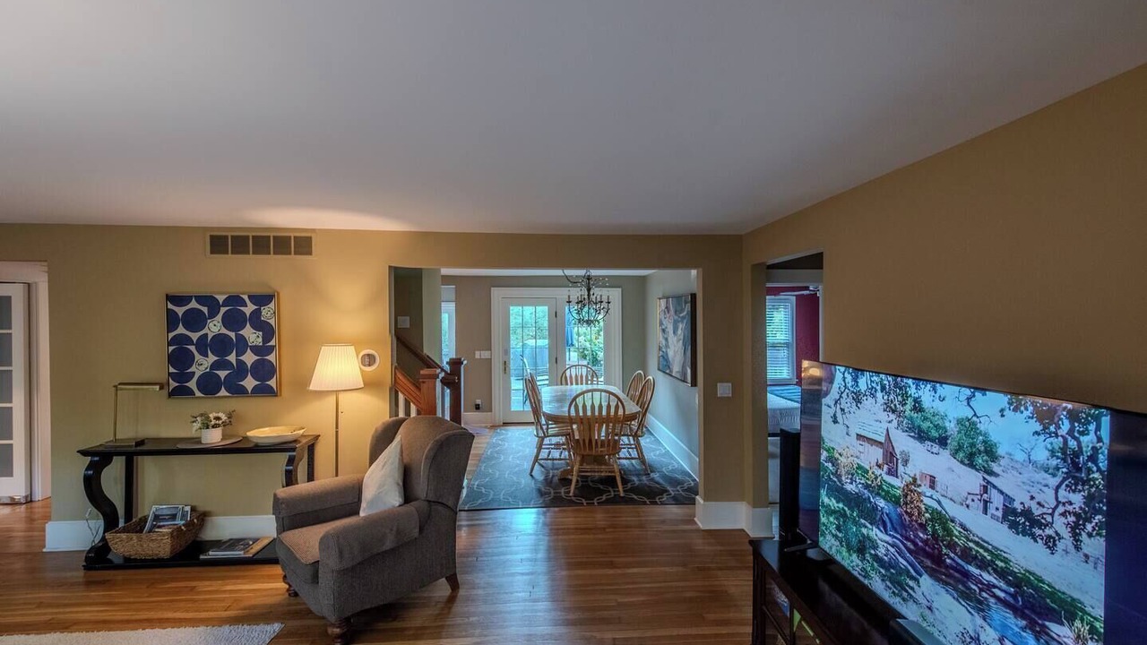 Photo of Livingroom in Ann Arbor