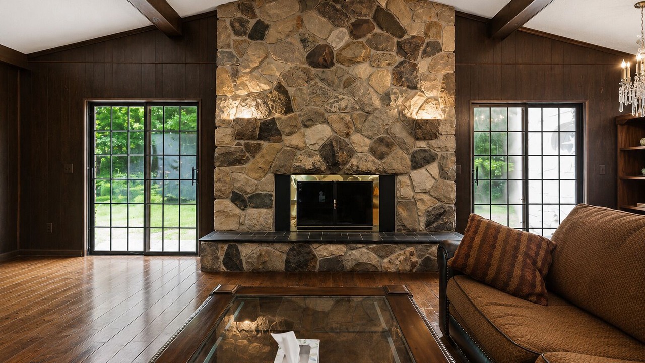 Photo of Livingroom in Farmington Hills