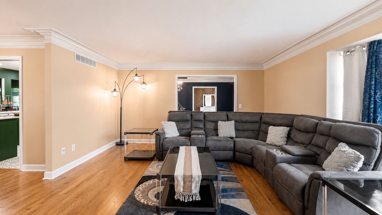 Photo of Livingroom in Farmington Hills