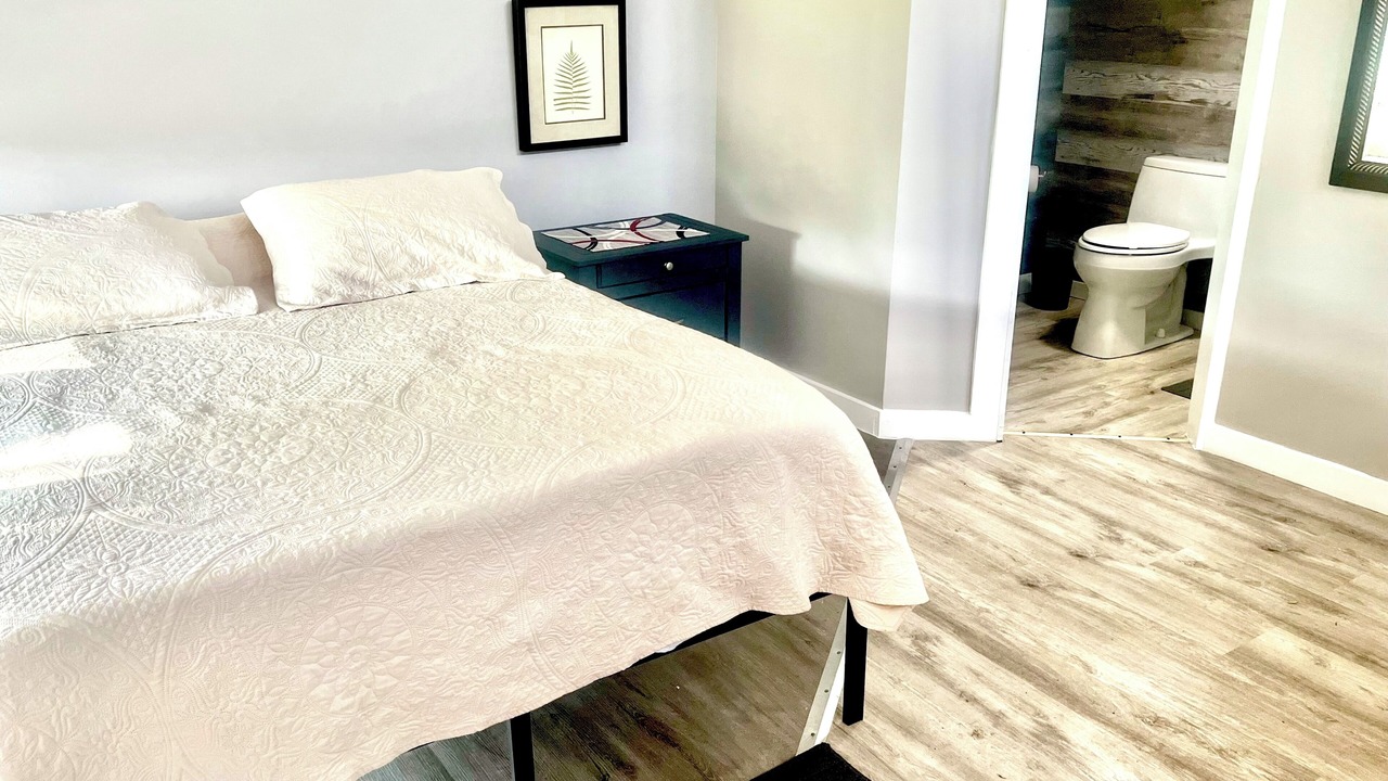 Photo of Bedroom in Hazel Green