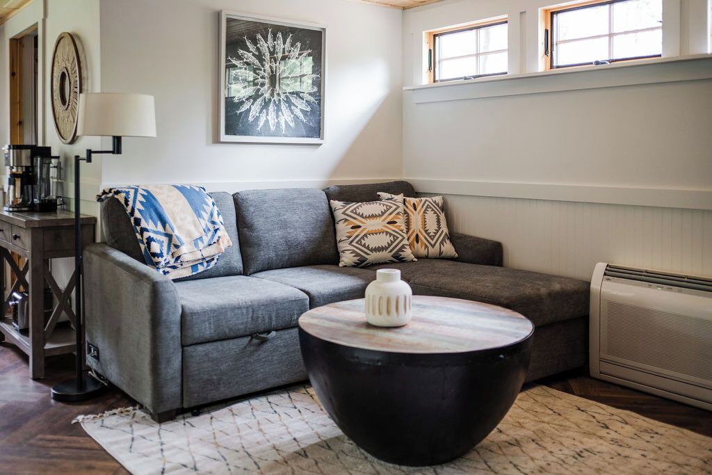 Photo of Livingroom in East Jordan